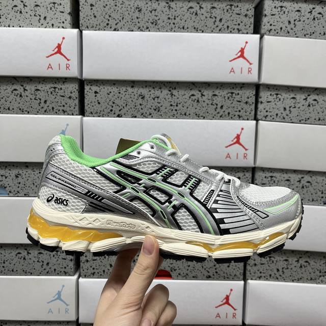W Asics Gel-Kayano 12.1 舒适 机能耐磨 低帮跑步鞋 1203A827-100 尺码：36-46