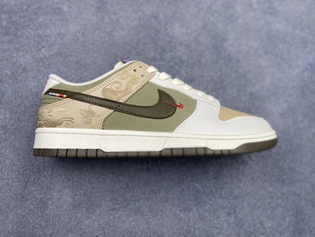 Cs纯原 Nike Sb Dunk Low“ 马年限定”周年高端定制 低帮休闲板鞋 大厂纯原品质出货 超高清洁度 皮料切割干净无任何毛边 细节完美 货号：Iq1