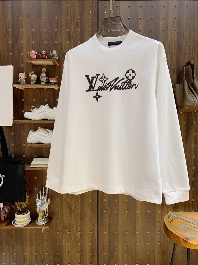 路易威登 Lv 高端定制 2025秋冬新款首发专柜最新款长袖打底单穿400克纯棉重工凹凸图案设计 领子袖子螺纹设计 高端订制 设计前卫时尚！品牌Logo重工艺设