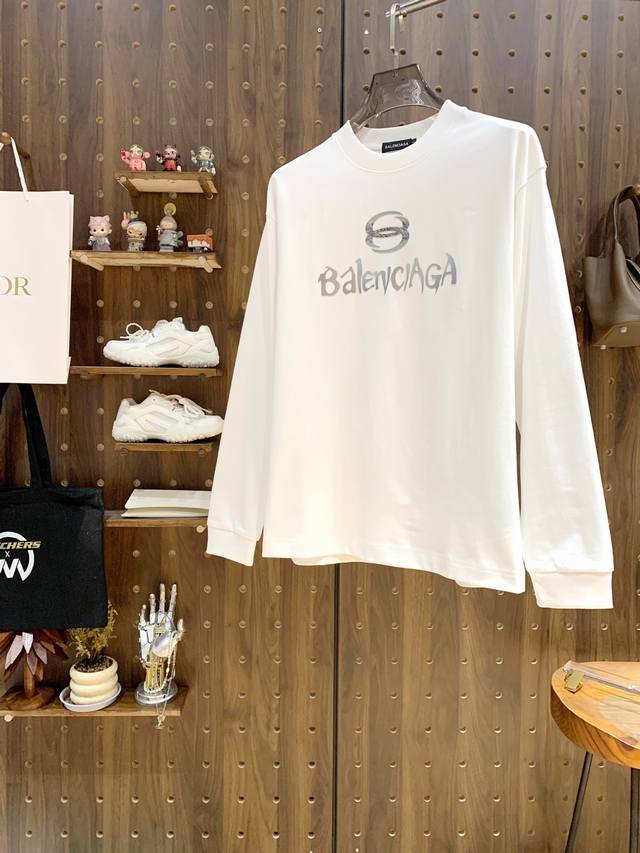 巴黎世家 Balenic..高端定制 2025秋冬新款首发专柜最新款长袖打底单穿400克纯棉重工凹凸图案设计 领子袖子螺纹设计 高端订制 设计前卫时尚！品牌Lo