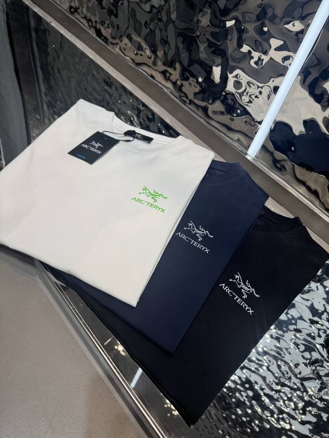 鸟家 2026春夏短袖 舒弹冰感棉新款短袖T 版型：常规修身版型 面料优点：舒适 微弹 冰感 挺拔 不缩水 码数：M-4Xl 只有黑白灰宝兰浅兰有4Xl 码数推