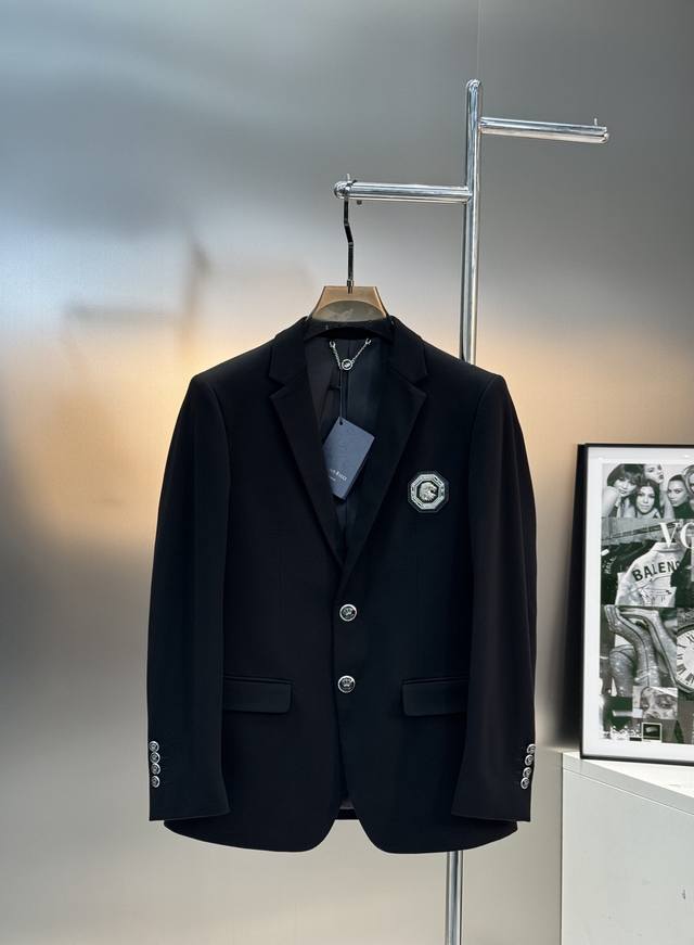 Stfano Ricc*史蒂*芬新款休闲西服外套爆款精品推荐外贸公司订单！胸口经典鹰头五金.低调奢华.实物更加具有征服力！进口原版天眼布四面弹布料，笔挺垂感十足