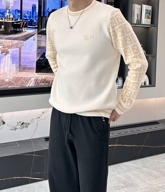 Fd 重磅推荐！2025Aw秋冬新款 专柜同步 时尚经典针织衫 秋冬必备款 采用针织衫加厚毛衣，精致简洁大方 品牌元素点缀设计 没有过多复杂的工艺 玩的就是设计