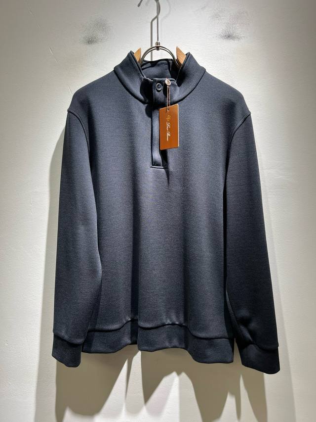 Loro piana诺悠翩雅 2025秋冬男士最新的贸易订单打底衫，全品相！！定制婴儿绒面料！上身舒适透气，不僵硬，整体有着丰富的立体感，品质出口订单，定制专属