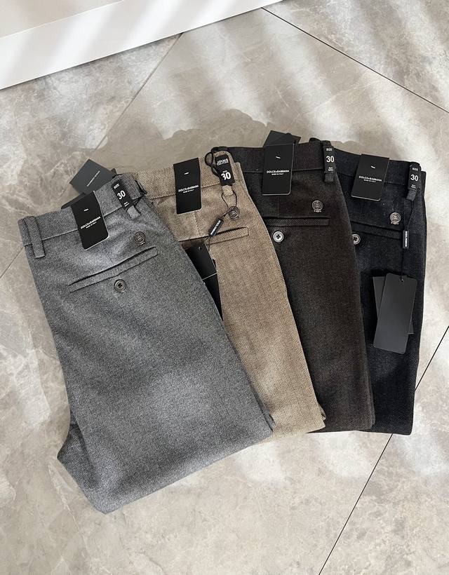 Dolce&Gabba*A 杜嘉*纳 2025秋冬新款羊绒百搭休闲西裤，男士经典商务休闲基础长裤西裤！贸易公司渠道稀出，领先官网发售！设计值与实穿性均在线的一款