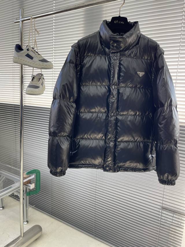 prad 拆卸袖，一衣两穿 2025年秋冬新品上新 三标齐全 充实饱满90白鹅绒 羽绒服 好货不用过多介绍 看细节 码数：M-Xxl Flz