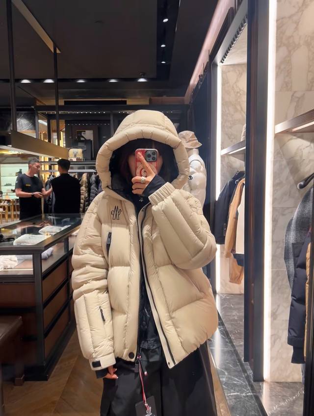 上身效果｜Mon Grenoble Cherferie高端系列.填充超级饱满.情侣款.两色入.