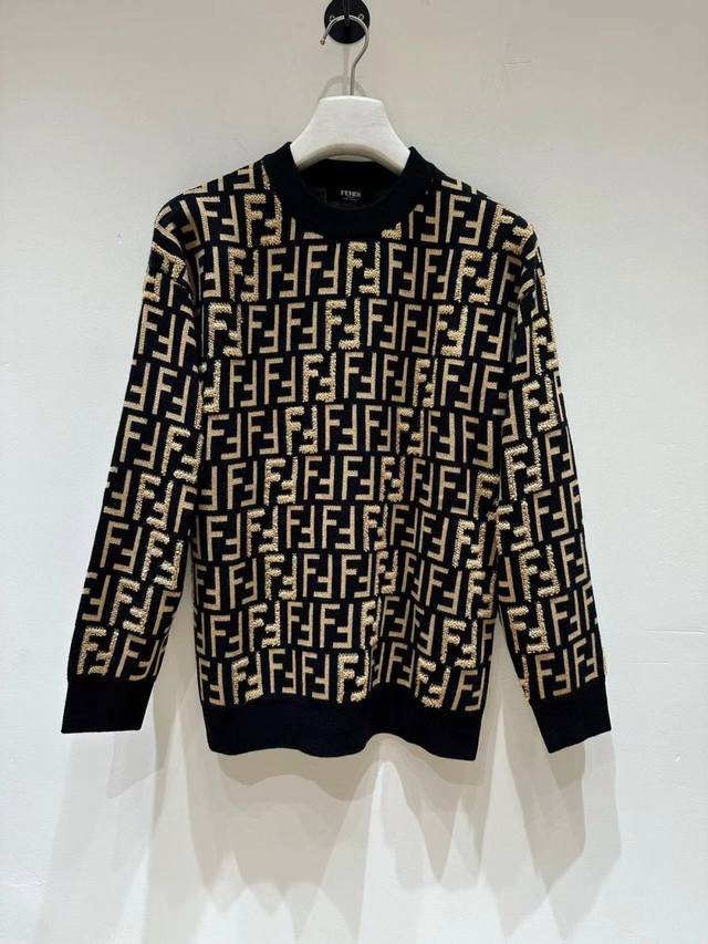 Fend芬迪 高端推荐 2025秋冬最新系列针织羊毛衫毛衣系列 专柜1:1顶级复刻，全品相！加厚款，潮人必备单品！懂货的老铁赶紧下手，面料：100%羊毛 尺码M