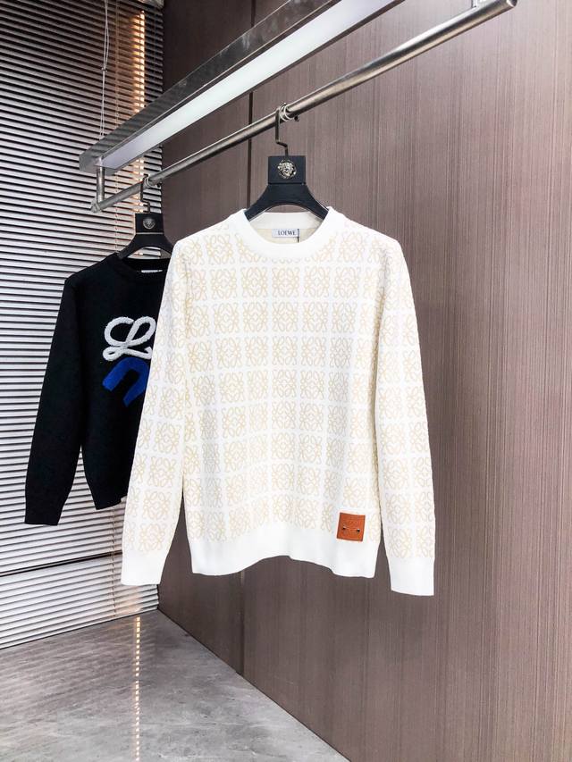 罗意威 2025秋冬新款羊毛毛衣 高品质意大利进口羊毛混纺面料，高密度针织，时尚百搭毛衣，帅气十足。经典Logo标志 更耐穿更加不易变形，专柜版型，各种风格都能