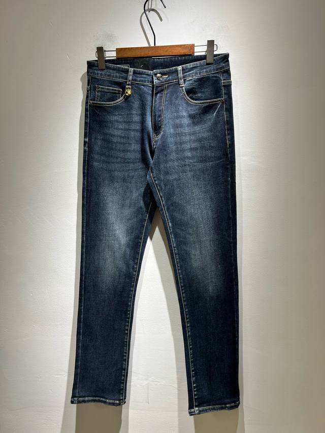 Stefano Ric*I 史蒂芬.尼治 2025秋冬男士原单休闲牛仔裤，重磅推荐！品质“牛啤” 此款所运用原版专属面料！还是工艺都堪称顶尖，设计鹰头Logo五