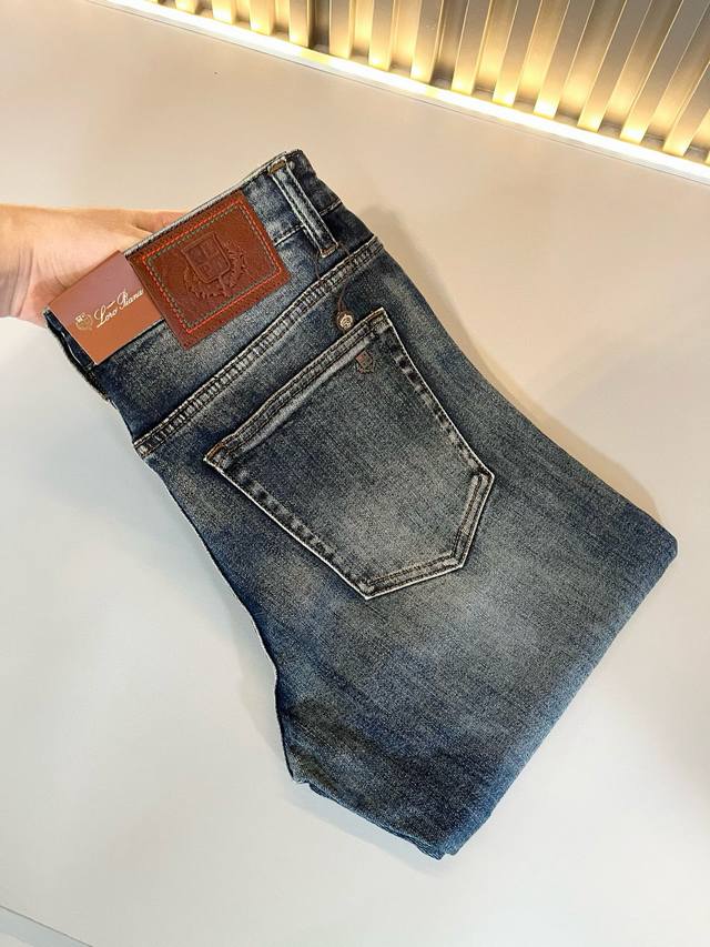 Loro piana诺悠翩雅 2025秋冬新品男士时装款高端休闲裤，香港洋行渠道货，日本原厂出品，纯血统品质，完美延续了Lp家的精髓与基因，从主体面料到细节工艺