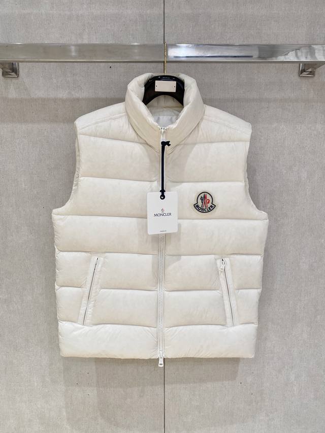 顶级版本p 530Moncler 蒙口 2025最新款Mon*Ler Gien系列背心马甲 经典的Gien系列每年Mon必出的精品款式.柜台同步发售,保暖轻盈舒