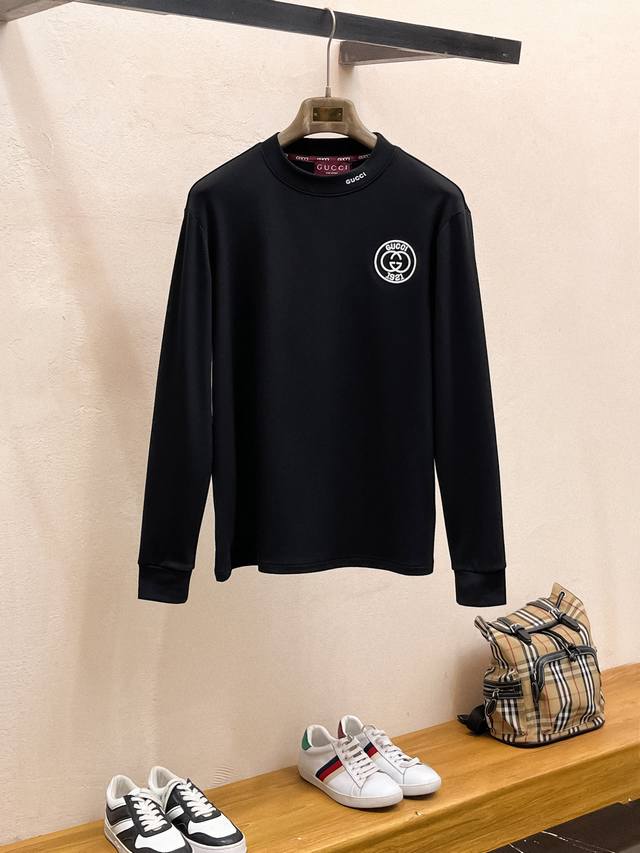 古驰25Ss秋季 新品 新款贸易订单圆领长袖打底衫长袖T恤网红款！上身舒适透气，不僵硬，整体有着丰富的立体感，品质出口订单，满足通勤人们对于着装的简约需求，上身