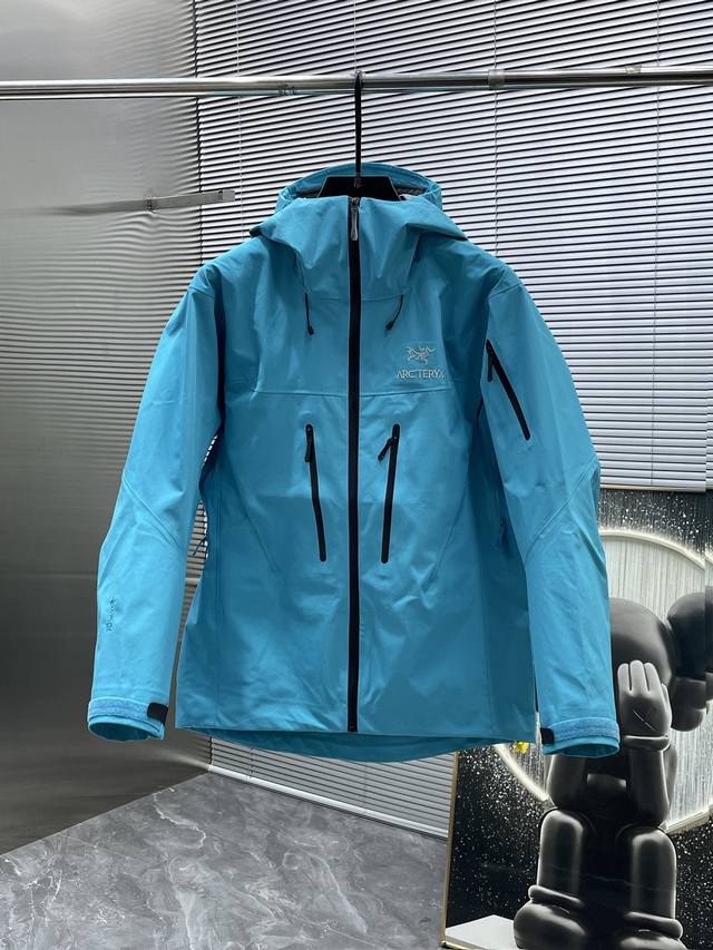 七代冲锋衣 顶级全溢胶版本 Arcteryx 始祖鸟 Alpha系列 Sv 第7代 Gore-Tex pro 刺绣Logo图案休闲运动连帽拉链硬壳冲锋衣 Gor