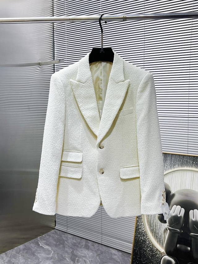 迪奥 Dior 2025Ss秋冬新款 西装 西服 ，高端版本！专柜定制面料 透气舒适度高，细节无可挑剔，品牌元素设计理念，体现高品质。手感细腻柔软！呈现休闲裁剪