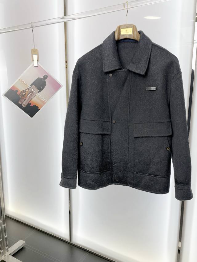 短款大衣-Louis Vuitton路易威登砸锅卖铁都要上的新款！新款原单男士羊毛双面呢外套短款排扣拉链经典毛呢外套渠道特供 高端货官网柜台同步 老钱风格 简约