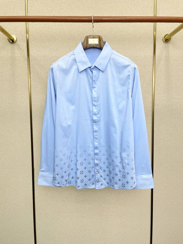Louis Vuitton路易威登砸锅卖铁都要上的新款！新款原单男士休闲长袖衬衫 高端定制 高端版本 时尚百搭爆款进口面料 手感超柔软细腻 穿着亲肤舒适 高端精
