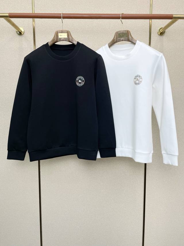 Burberry巴宝莉砸锅卖铁都要上的新款！新款原单男士休闲卫衣 高端定制 高端版本 时尚百搭爆款进口面料 手感超柔软细腻 穿着亲肤舒适 保暖舒适 高端精品 代