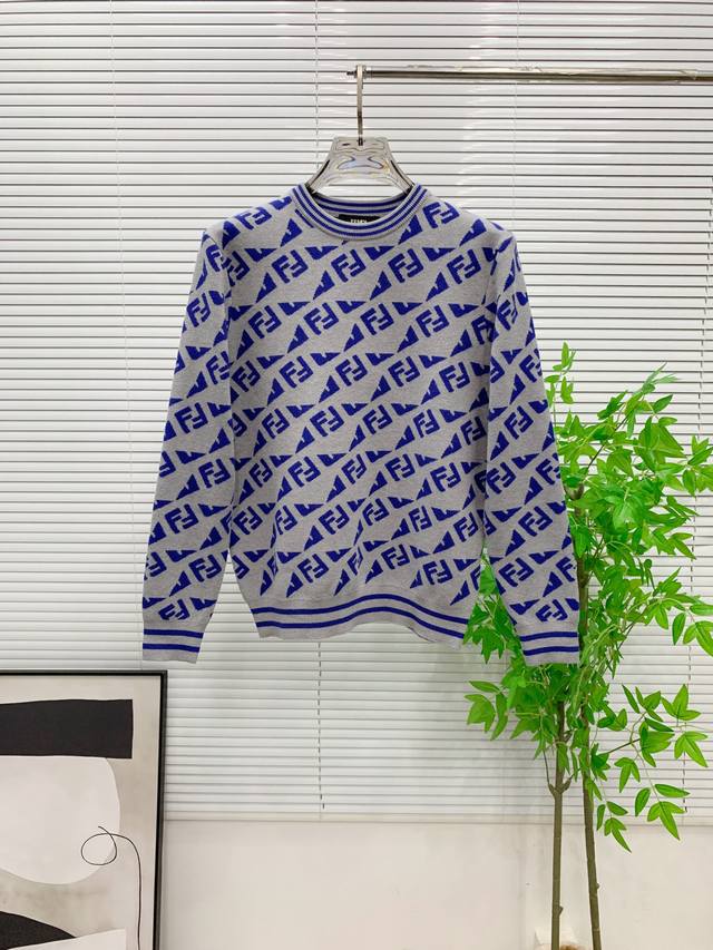 芬迪25Ss秋冬 新品 毛衣专供狠货，进口原版科技羊毛精纺！精细针织一体，色彩混织纯手工技艺呈现 档次极高，凸显衣着品味与奢华 工艺精湛！定制原版工艺螺纹上身帅
