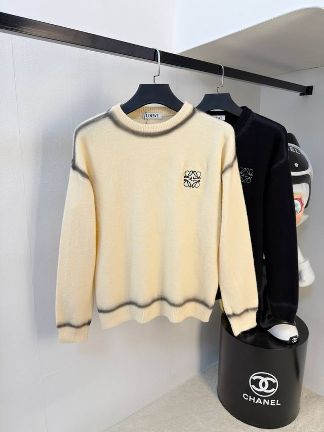 巴宝莉25Ss 新品 最新最顶级版本精美工艺圆领卫衣，最顶级的品质专柜原单套头衫，顶级制作工艺进口面料，专柜品质重工刺绣设计，采用进口高端订制面料，进口丝线手感