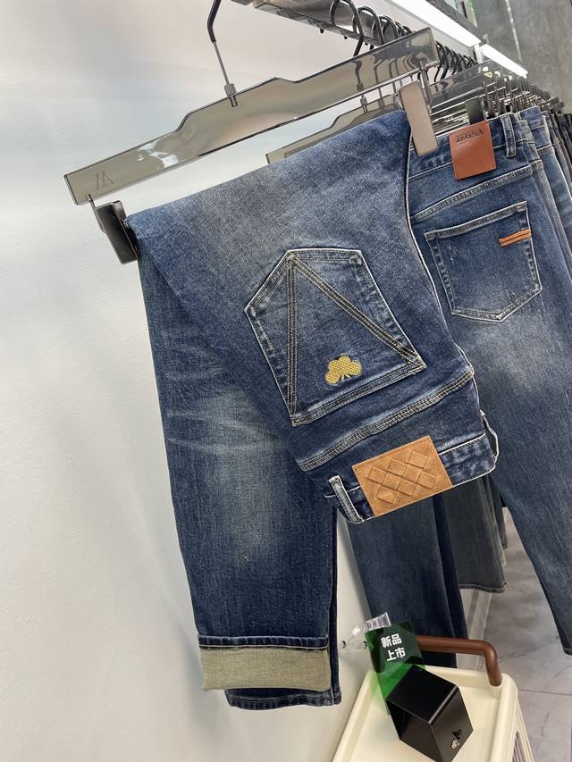 B.V宝提嘉 Ss25秋冬爆款推荐 百搭牛仔裤进口 独家原版开发出售 复刻版2025最新专柜新品 柔软亲肤面料 奢华感订制面料 工艺+洗水外贸品质感细节处理满满