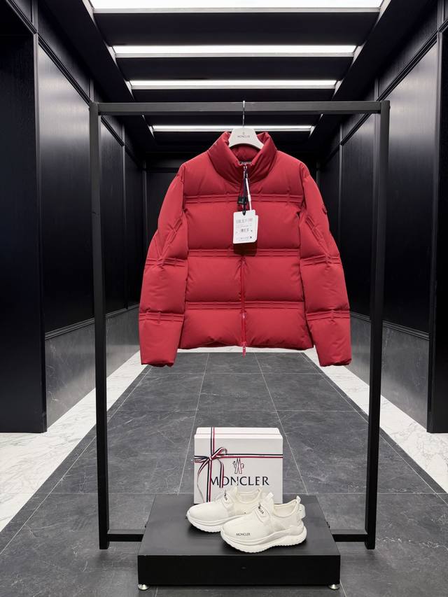 特级羽绒 Moncler Genius天才设计师联名系列.全新配色中国限定红.Rally男女款短款羽绒夹克外套Moncler X A Ap Rocky联名推送.