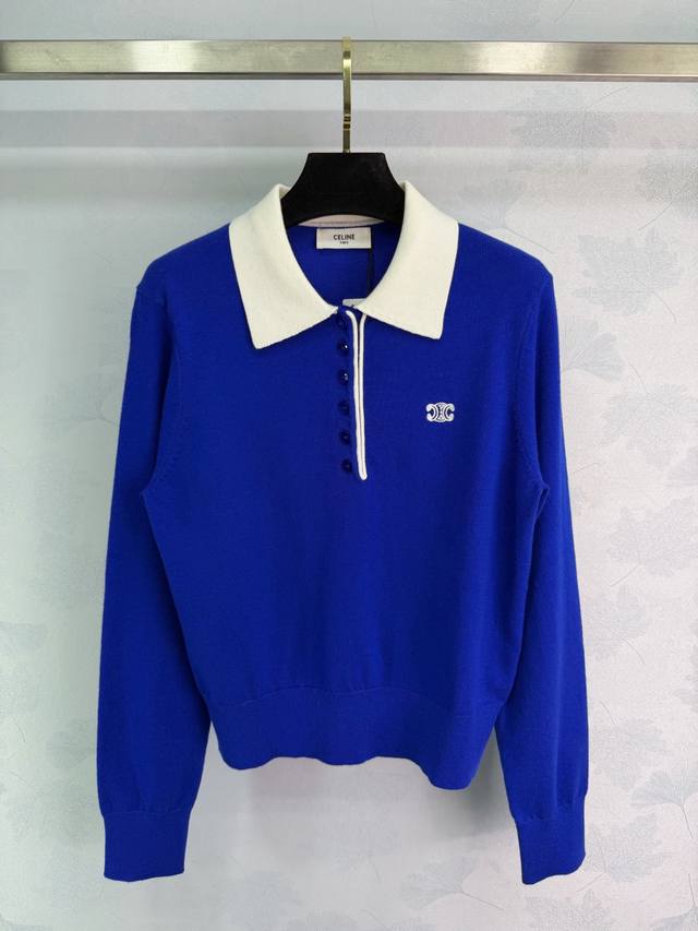 Ce*25秋冬新款针织衫，搭配白色翻领和纽扣，简约复古超有型柔软亲肤针织面料，胸前Logo标志刺绣，细节满分。撞色设计显白又时髦，无论搭休闲裤还是裙装，日常出街