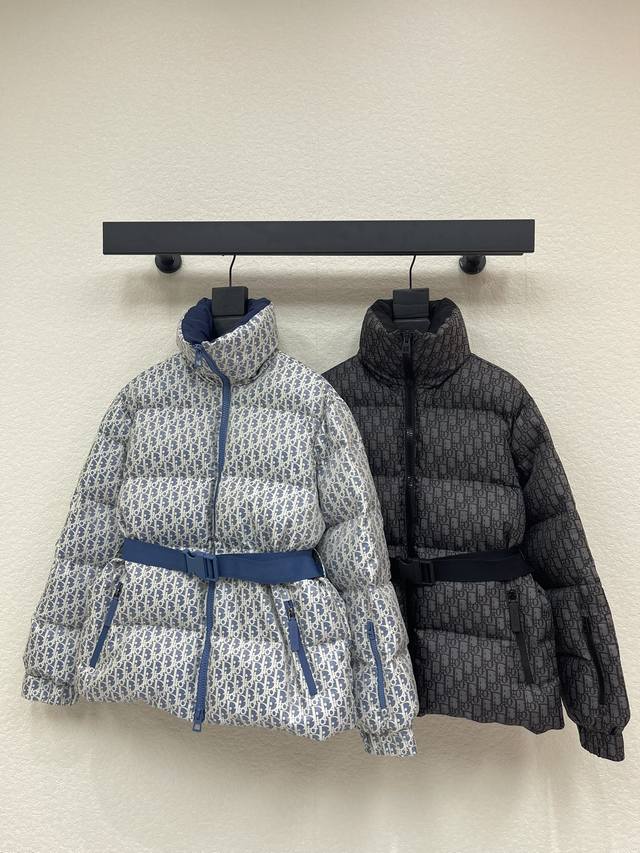 Dio系列经典老花A棉 收腰外套棉服 配腰带！低调又高级 经典造型 超保暖柔软细腻巨保暖的 厚实保暖超有型.冬季必备款 Sml Aa