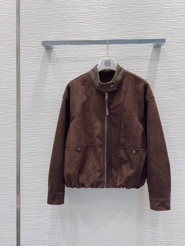 Loe W*E2025Fw新款灯芯绒外套 优雅气质设计 日常Ol都Ok 穿搭演绎经典英伦时尚 一款永不过时的单品 Sml S肩宽57 胸围121 脚围90袖长5