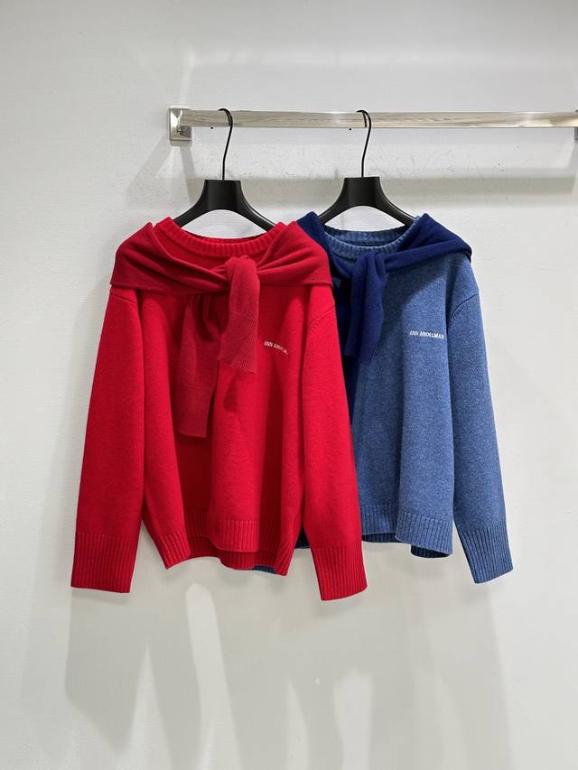 25Ss冬季新款上新！Ann披肩两件套毛衣，还是经典复古，自带一种美式慵懒氛围感，两个颜色可选，男女同款。现货供应红色 蓝色Sml