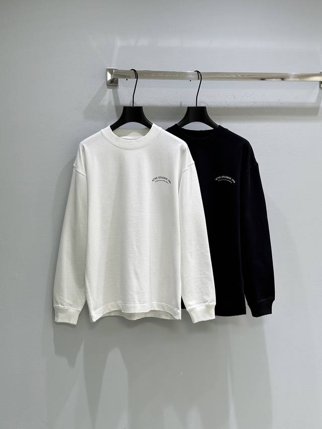 25Ss秋冬新款上新！长袖T恤 Logo字母是独家设计款，宽松版型上身随意慵懒 正确定织定染面料 高品质、高克重！现货供应白色 黑色Sml