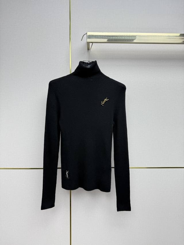 Saint Lauren*T 25Ss秋冬新款高领羊毛打底衫 金属徽章装饰 弹力修身 三色三码Smlb808