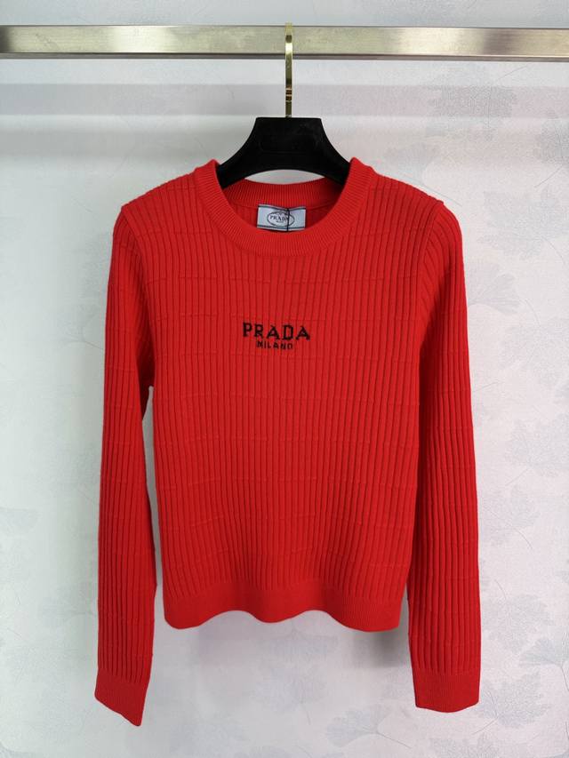 pr*25早秋新款针织圆领套头 经典品牌字母Logo撞色提花装饰 简约时髦精致百搭 4色3码Sml。T226B