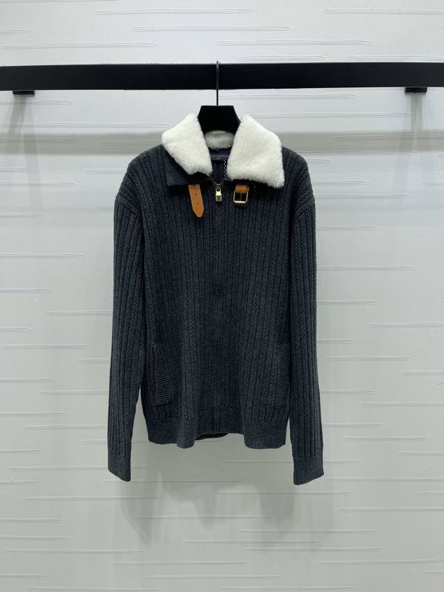 上新原单高端品质Louis Vui*Ton 2025秋冬最新系列！可拆卸毛领针织长袖开衫！定制羊毛纱线织造，质感高级，穿搭有型，毛领翻领长袖开衫裁剪，保暖性能加