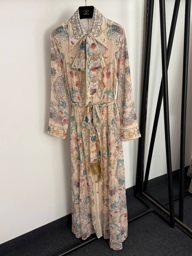 款号20259334 Zimmermann*新款 复古彩色花朵印花 系带收腰翻领长袖衬衫连衣裙 长裙，配吊带里衬，杏色，S-Xl， M码：胸围94，长105；胸