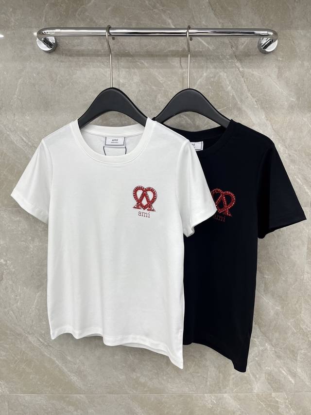 爆款现货 原单品质 Ami*｜26新品烫钻订珠短袖T恤 精致宽松版型上身巨显瘦！男女同款 定制最新工艺 低调奢华！ 时髦精必备单品解锁所有穿搭！ 认准我家品质！