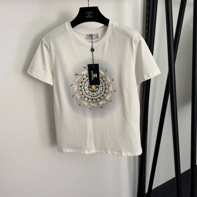 款号20259304 Chane*新款 Logo五角星动物烫金印花短袖T恤，白色，黑色，Sml， M码：肩宽41，胸围90，袖长15，长59；重量：0.180K