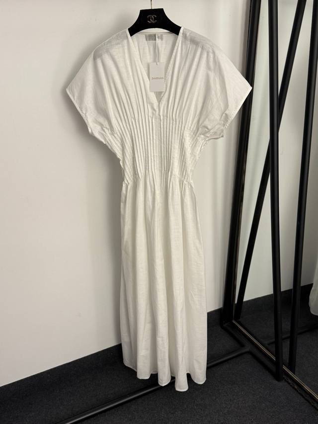 款号20259291 Zimmermann*新款 V领褶皱收腰坎肩短袖连衣裙，白色，红色，绿色，黑色，S-Xxl， M码：胸围88，腰围84，长136；重量：0