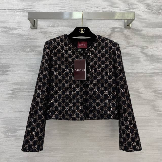 外套 Gucc*新款 G家高端精品定制通体闪丝混纺面料、高温重工Gg烫钻系扣门襟圆领短款长袖外套！黑色， S码：肩宽36有垫肩，胸围94，袖长57，衣长47