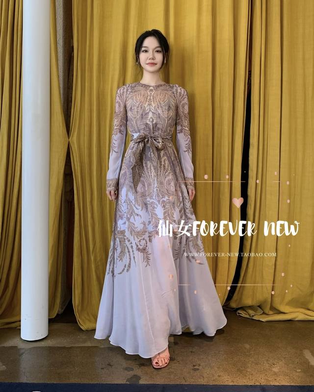 Zimmerma*N兹默曼澳洲品牌 高端定制真丝混纺透视面料时尚复古印花飘逸大摆长款连衣裙纯色内搭吊带打底裙配宽腰带！1.2.3.4 Smlxl 2码：胸围96