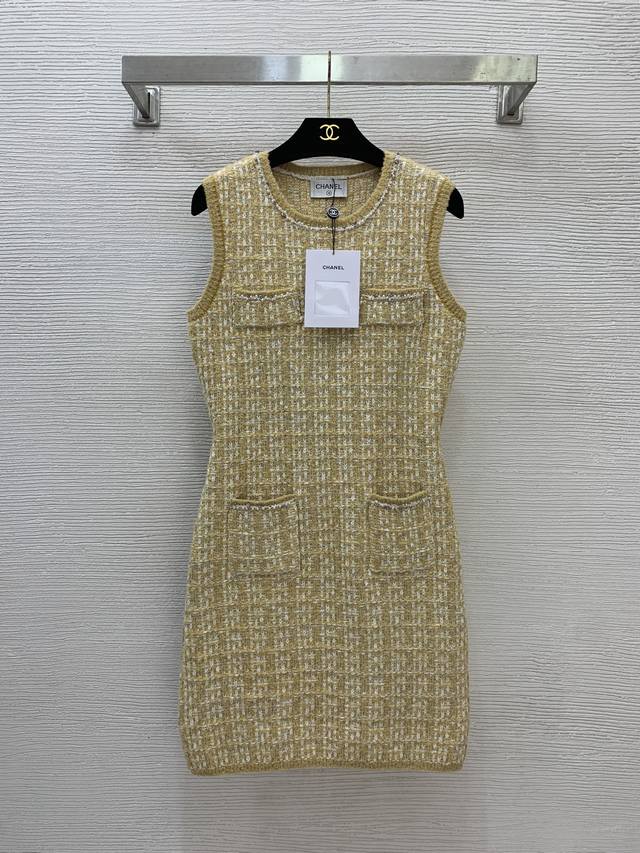 裙子 Chane*L新款 银丝混纺镶钻钉珠边装饰修身显瘦圆领无袖针织背心裙连衣裙！银色、黄色、粉色、 M码：胸围84，腰围72，裙长86