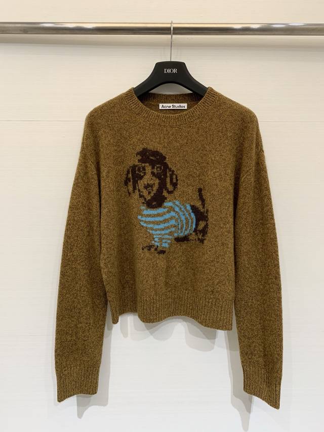 Acnestudios 25秋冬新款 牦牛绒羊毛亲肤感圆领小狗毛衣，正肩短款版型，趣味动物色织图形，细腻毛流感亲肤慵懒，花色纱线和小狗图形给秋冬穿搭增加了趣味的