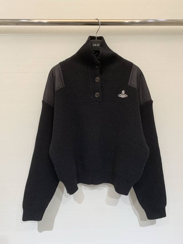 Viviennewestwood西太后 25秋冬新款 翻领针织套头款 Logo图案修饰点缀 上身高级氛围感 2色碼