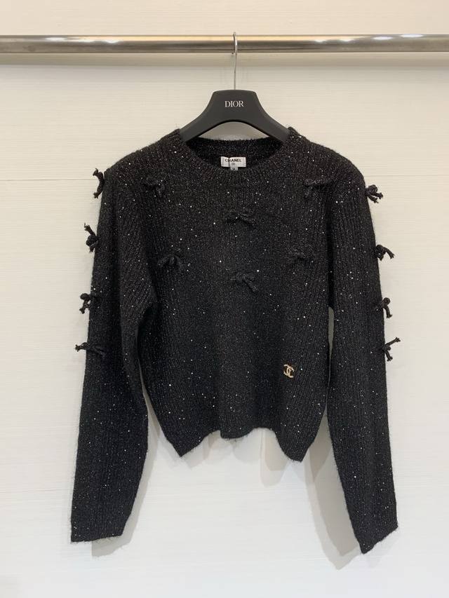 Chanel 25秋冬新款 珠片蝴蝶结长袖款 Logo图案修饰点缀 上身高级氛围感 三色Sml