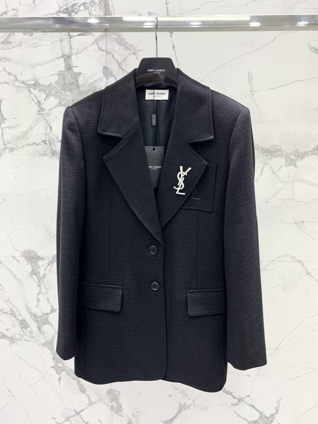 春夏圣家刺绣Logo西服 独家首发 订制亮丝粗放料 高级质地 进口纱线 百搭时尚款式 码数Sml