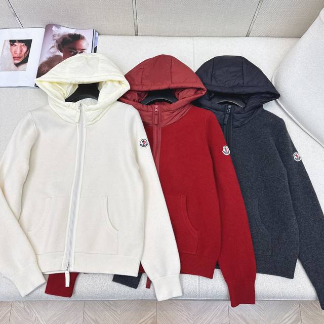 氛围感穿搭 Mc 26Ss 早春最新款连帽开衫外套定制粗针纱线进口机织质感无敌赞 工艺简洁大气 慵懒宽松版型连帽拉链设计气质优雅百搭不挑人！白富美必备时髦高级单