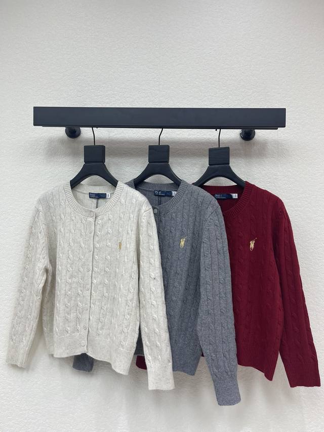 Ralph Lauren 拉夫*polo26早春新款麻花圆领针织开衫！定制羊毛纱线织造 柔软亲肤 质感十足 圆领针织开衫裁剪 时髦休闲 胸前饰以战马徽标刺绣 品