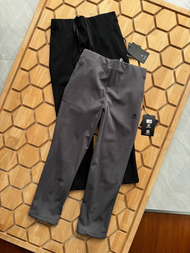 25年冬季凯乐石户外男士加绒长裤，上身超级舒适！超密超细尼龙加摇粒绒复合，布面做了纳米防水，科技面料超级结合，更亲肤保暖，不油腻不闷热，运动裤子软壳加绒速干裤！