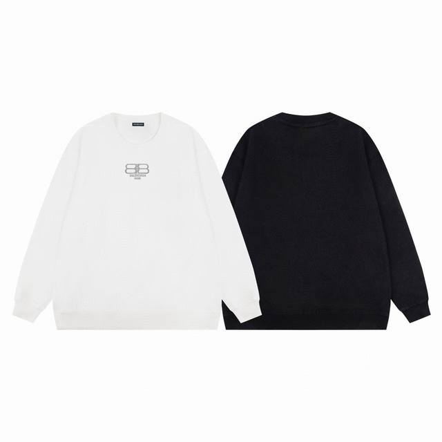 Balenciaga 巴黎世家银标锁扣圆领加绒卫衣男女同款 DDD 定制500G克 % Cotton纯棉水貂绒面料，不起球不褪色，衣服采用落肩袖百搭好看 三针五