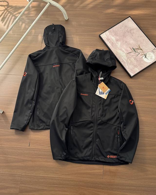 初春新款， # DDD Mammut猛犸象周年纪念款Ultimate极限八代张若昀同款防风软壳冲锋衣 DDD 红标八代软壳 无惧荆棘与岩壁磨砺 为徒步、登山等户